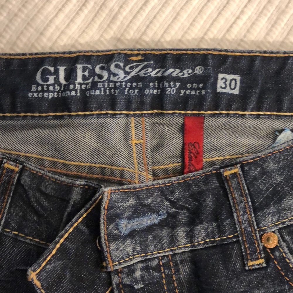 GUESS Jeans. Size 30. Inseam 33